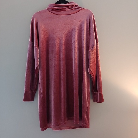 Urban Outfitters Evie velvet turtleneck mini dress - Picture 3 of 7
